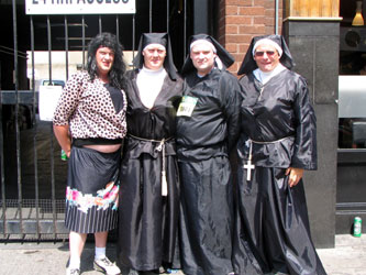 minimar_nuns.jpg